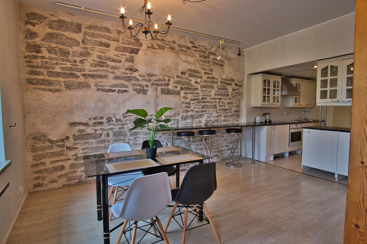 Dream Stay - Old Town Church View Apartment With Sauna Tallinn Luaran gambar
